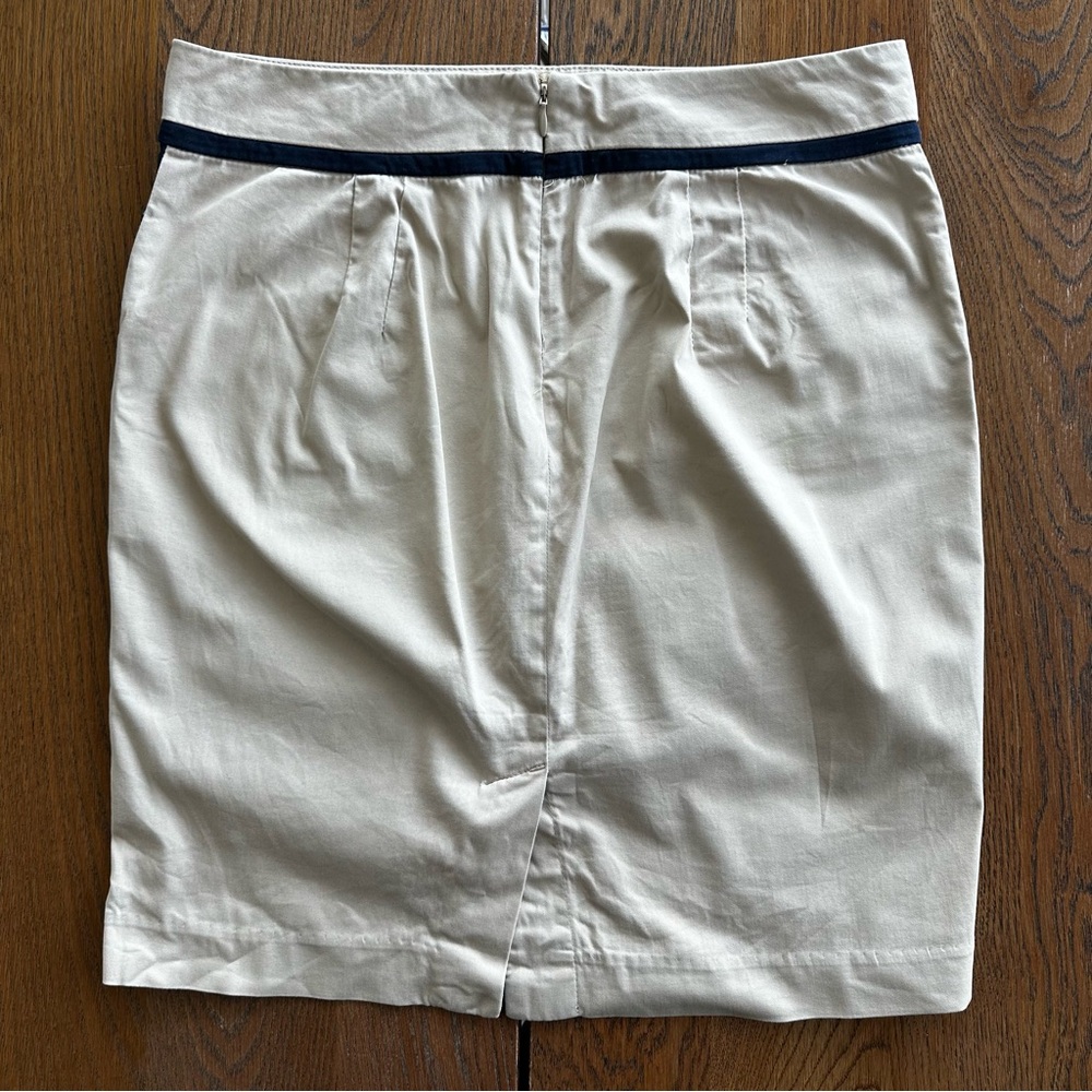 Tommy Hilfiger Skirt with Trim | Beige & Navy Size 4 - Picture 3 of 3